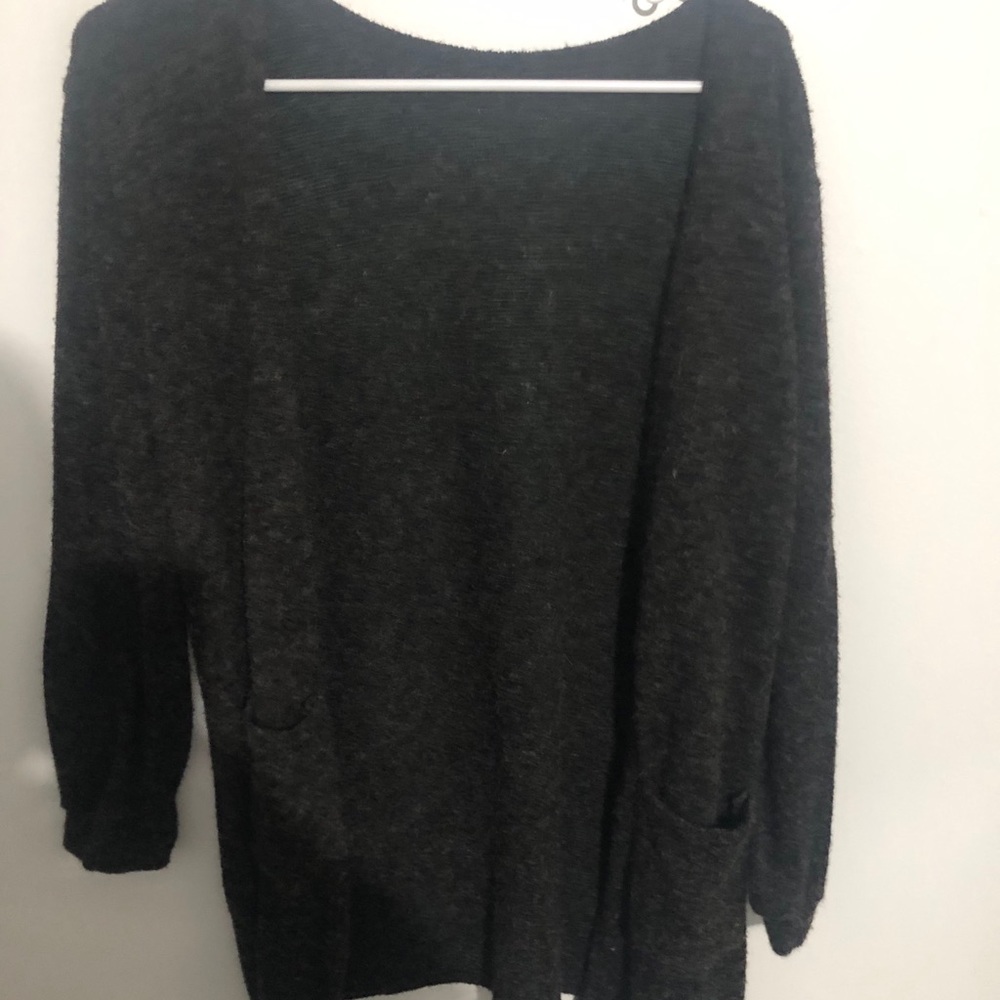 Women’s clothing - Picture 12 of 12
